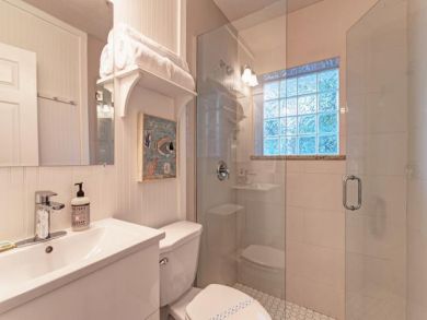 Holmes Beach Vacation Accommodation Remodeled Upscale